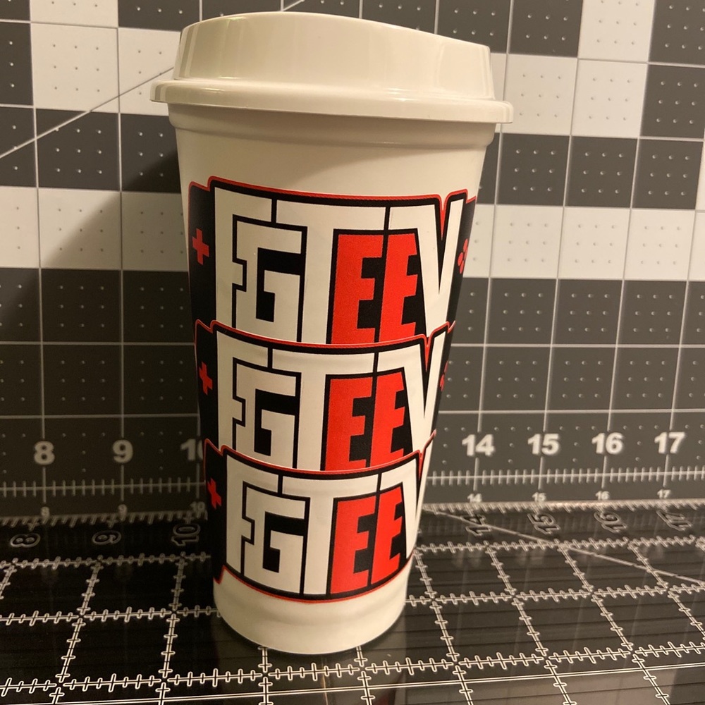Starbucks color chanching cup